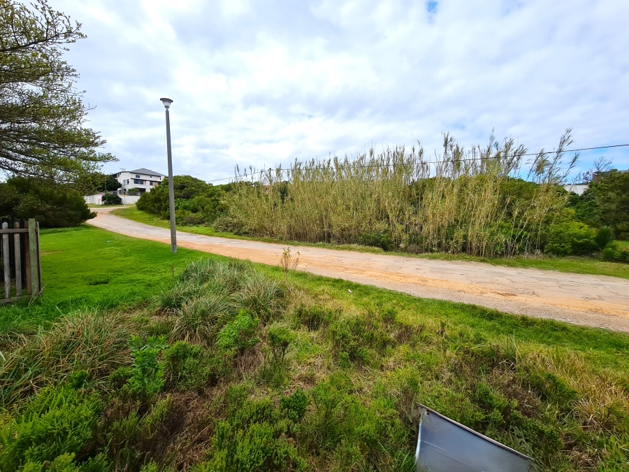 0 Bedroom Property for Sale in Paradise Beach Eastern Cape